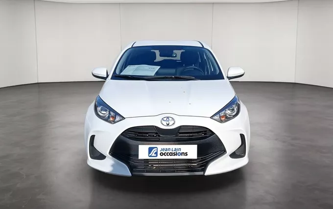 TOYOTA YARIS 70 VVT-i Dynamic extérieur avant 1104040