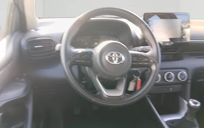 TOYOTA YARIS 70 VVT-i Dynamic photo 12 1104040