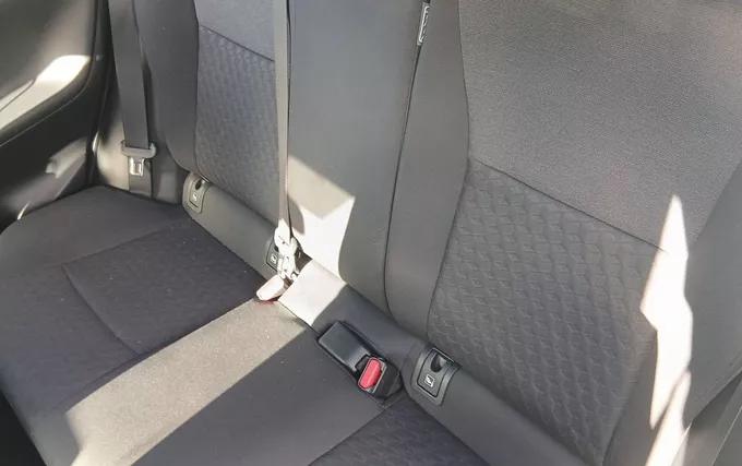 TOYOTA YARIS 70 VVT-i Dynamic photo 17 1104040