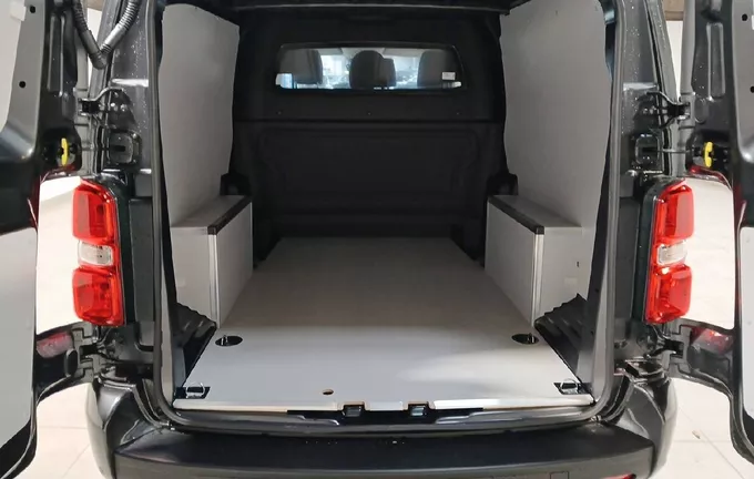 CITROEN JUMPY CA XL DIESEL 180 CH AUTOMAT. extérieur arrière 945026