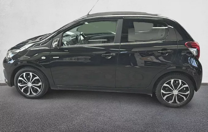 PEUGEOT 108 1.2 PureTech 82ch BVM5 Style TOP! extérieur côté gauche 213211