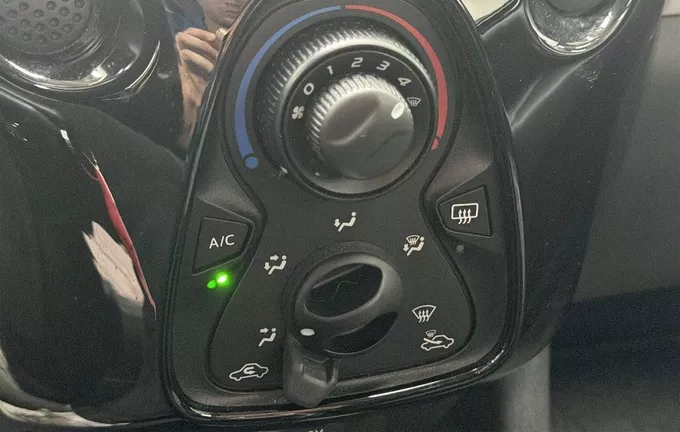 PEUGEOT 108 1.2 PureTech 82ch BVM5 Style TOP! photo 16 213211