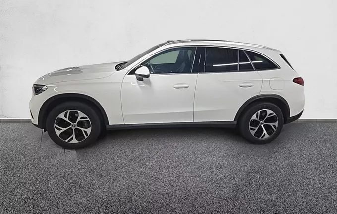 MERCEDES GLC 300 e 9G-Tronic 4Matic Business Line extérieur côté gauche 2130071