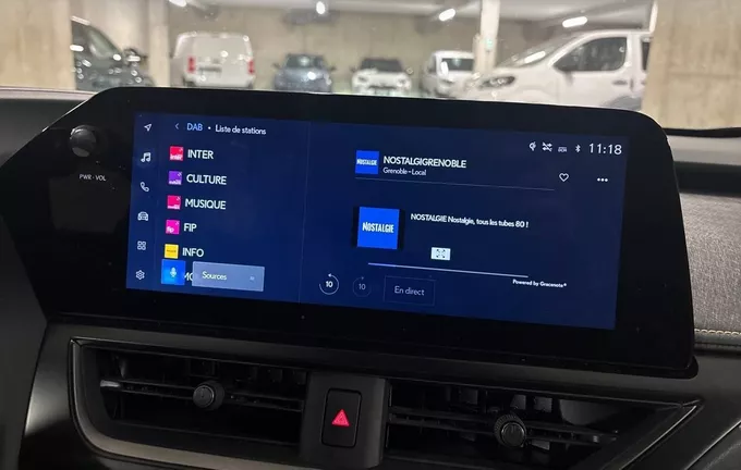 LEXUS UX 250h 4WD Luxe photo 15 1104011