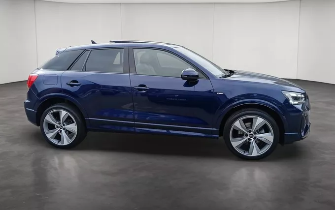 AUDI Q2 35 TDI 150 S tronic 7 S line Plus extérieur côté droit 2132821