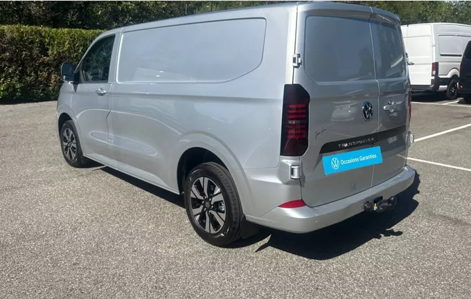 VOLKSWAGEN UTILITAIRES TRANSPORTER VAN L1H1 2.0 TDI 150 BVA8 BUSINESS photo 11 7064