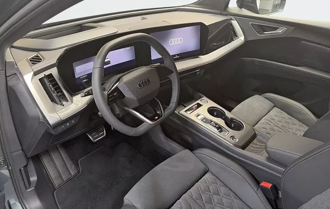 AUDI Q4 E-TRON Q4 Sportback e-tron Performance photo 11 9552