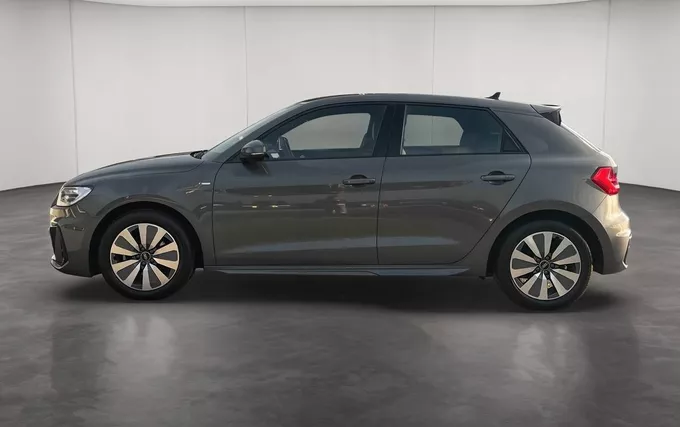 AUDI A1 Sportback 30 TFSI 110 ch S tronic 7 S Line extérieur côté gauche 2133012