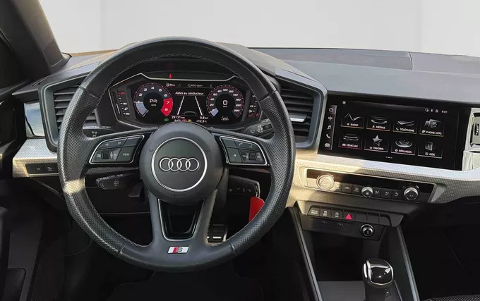 AUDI A1 Sportback 30 TFSI 110 ch S tronic 7 S Line photo 12 2133012
