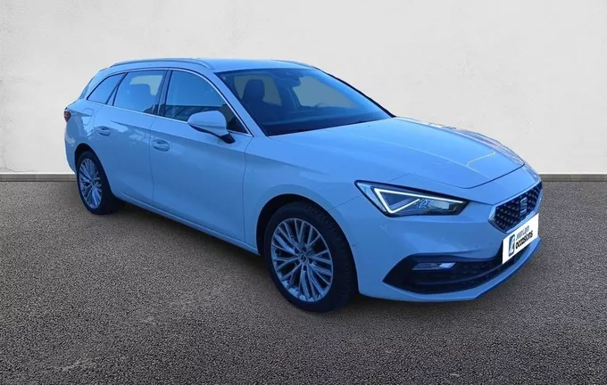 SEAT LEON Sportstourer 2.0 TDI 150 DSG7 Xcellence extérieur trois quart avant droit 2131193