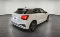 Miniature AUDI Q2 35 TFSI 150 S tronic 7 S line extérieur trois quart arrière droit 2132602