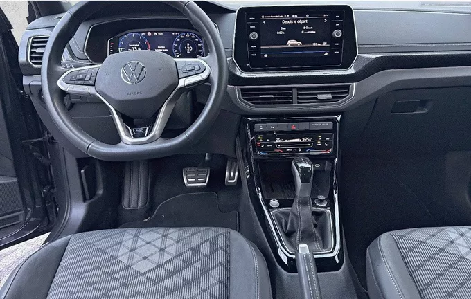 VOLKSWAGEN T-CROSS 1.0 TSI 116 Start/Stop DSG7 R-Line Edition extérieur trois quart avant droit 2122429
