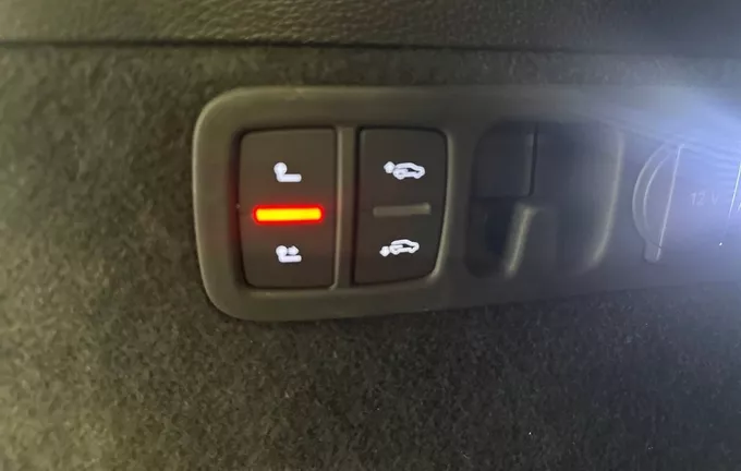 AUDI Q7 55 TFSI e 380 Tiptronic 8 Quattro Avus Extended photo 21 2126941