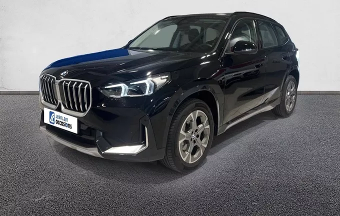 BMW X1 sDrive 20d 163ch DKG7 xLine extérieur trois quart avant gauche 2128050