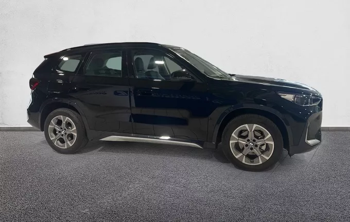 BMW X1 sDrive 20d 163ch DKG7 xLine extérieur côté droit 2128050