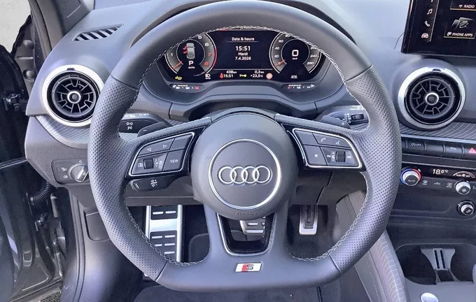 AUDI Q2 35 TFSI 150 S tronic 7 S line photo 12 8575
