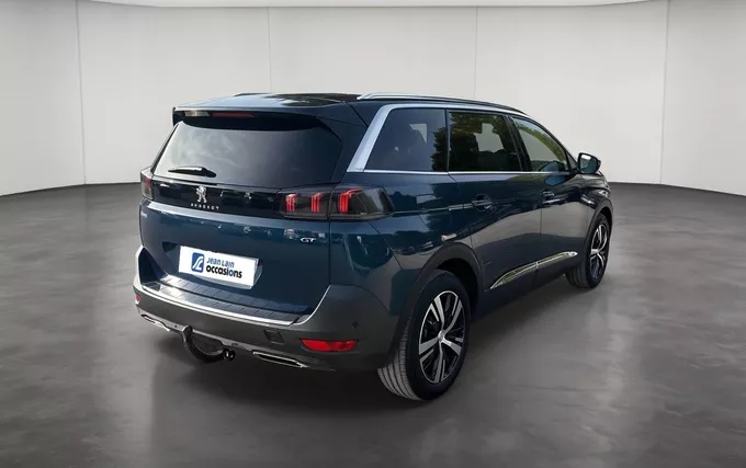PEUGEOT 5008 PureTech 130ch S&S EAT8 GT extérieur trois quart arrière droit 2130137