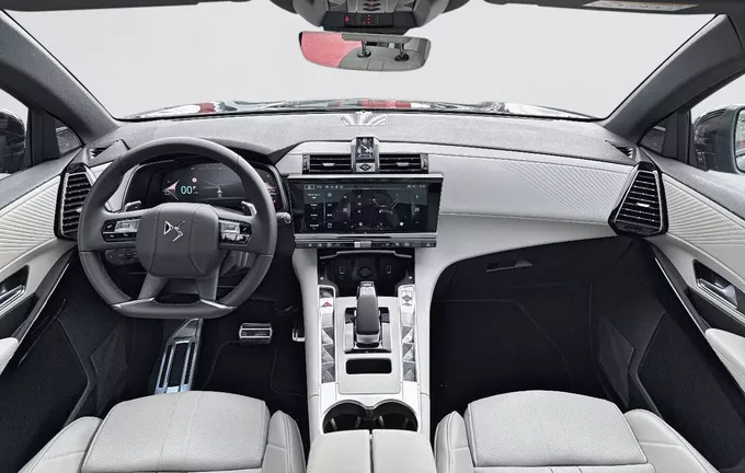 DS N°4 Plug-In Hybrid 225 Etoile - Alcantara photo 18 991247