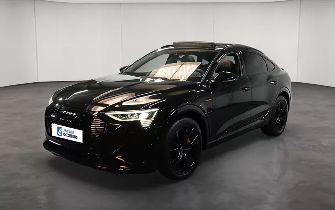 AUDI E-TRON Sportback 55 quattro 408 ch S line extérieur trois quart avant gauche 2132474