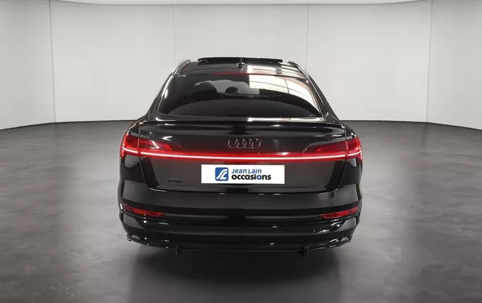 AUDI E-TRON Sportback 55 quattro 408 ch S line extérieur arrière 2132474