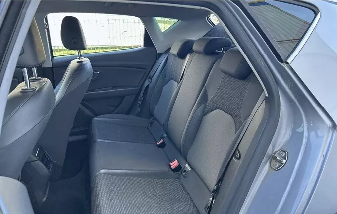 SEAT LEON 1.4 TSI 125 Start/Stop extérieur arrière 213497