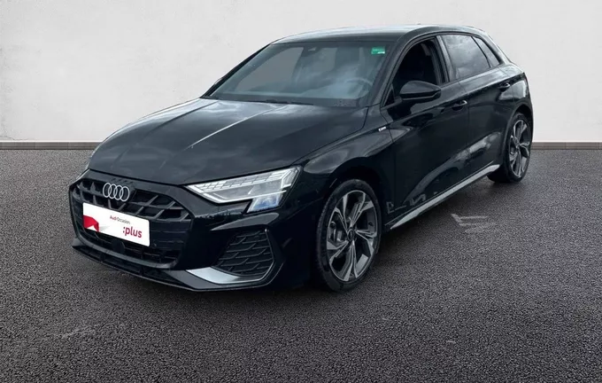 AUDI A3 Sportback TFSI Mild Hybrid 150 S tronic 7 S line extérieur trois quart avant gauche 2126529