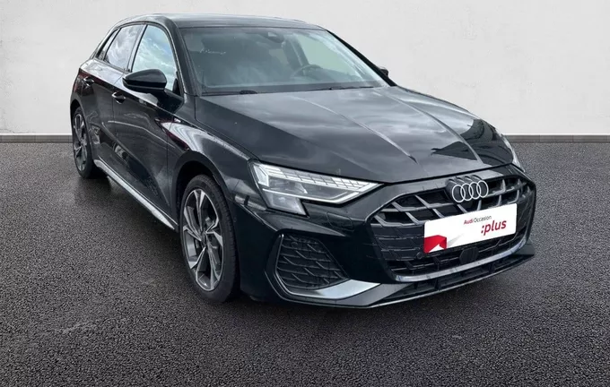 AUDI A3 Sportback TFSI Mild Hybrid 150 S tronic 7 S line extérieur trois quart avant droit 2126529
