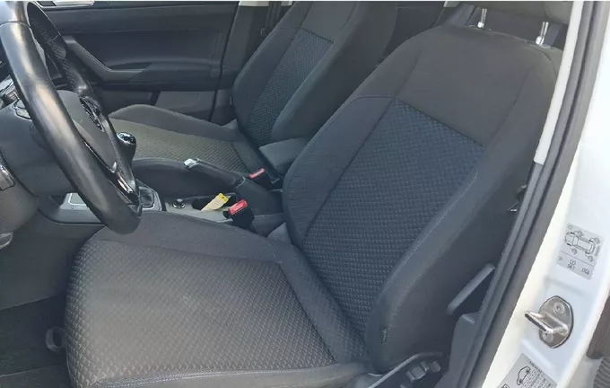 VOLKSWAGEN POLO 1.0 TSI 95 S&S BVM5 United extérieur trois quart arrière droit 2118829