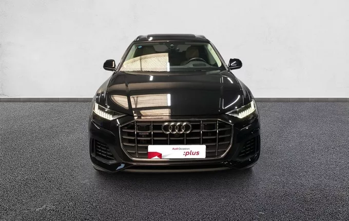AUDI Q8 55 TFSI e 381 Tiptronic 8 Quattro Avus Extended extérieur avant 3013487
