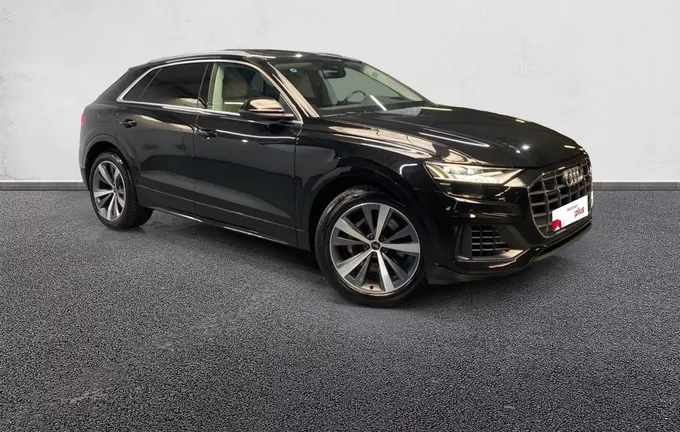 AUDI Q8 55 TFSI e 381 Tiptronic 8 Quattro Avus Extended extérieur trois quart avant droit 3013487