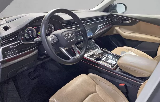AUDI Q8 55 TFSI e 381 Tiptronic 8 Quattro Avus Extended photo 11 3013487