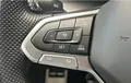 Miniature VOLKSWAGEN GOLF 1.5 eTSI EVO2 116 DSG7 R-Line Edition photo 18 2130405