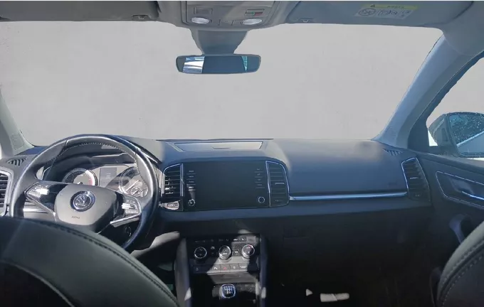 SKODA KAROQ 1.0 TSI 116 ch Style extérieur trois quart avant droit 2128818