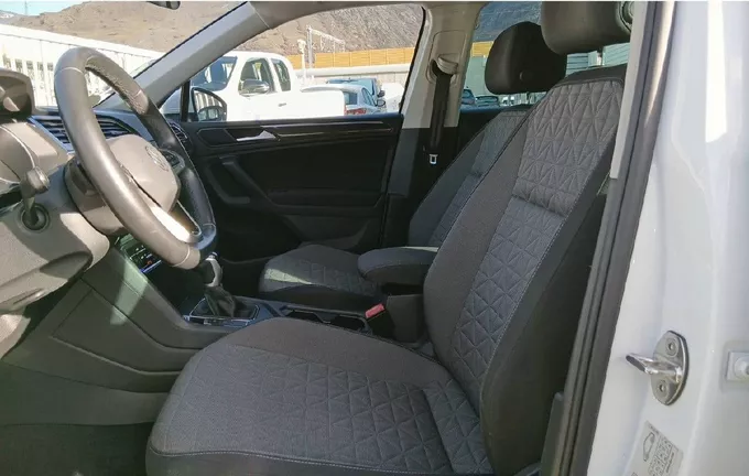 VOLKSWAGEN TIGUAN 2.0 TDI 150ch DSG7 Life Business extérieur trois quart arrière droit 2124607