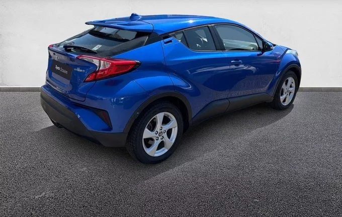 TOYOTA C-HR HYBRIDE 122h Dynamic extérieur trois quart arrière droit 1103314