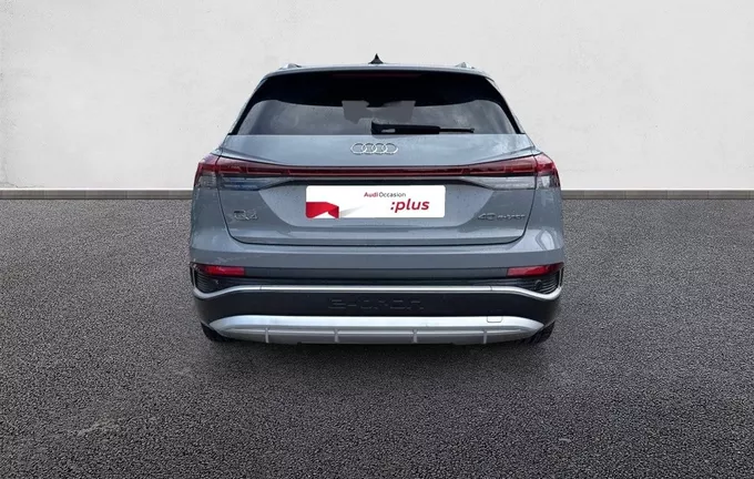 AUDI Q4 E-TRON 40 204 ch 82 kW S line extérieur arrière 2127684