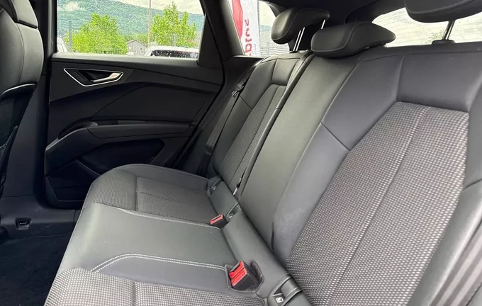 AUDI Q4 E-TRON 40 204 ch 82 kW S line photo 17 2127684