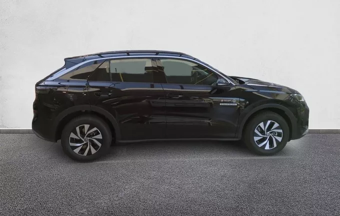 VOLKSWAGEN T-ROC 1.5 eTSI EVO2 Hybrid 116 ch DSG7 Life extérieur côté droit 9704