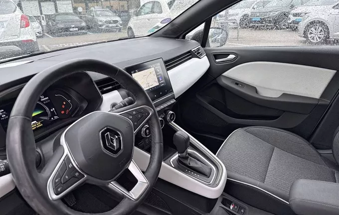 RENAULT CLIO E-Tech hybride 145 Techno photo 11 2127529
