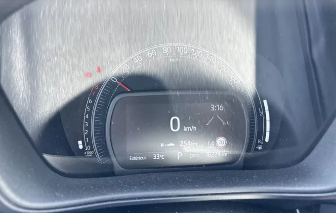 TOYOTA AYGO X 1.0 VVT-i 72 S-CVT Undercover photo 19 1103366