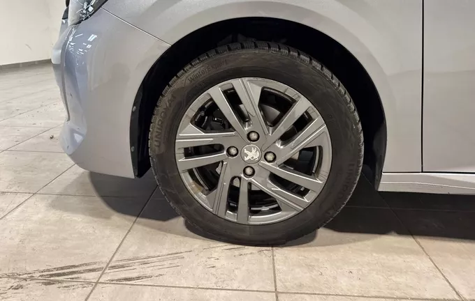 PEUGEOT 208 PureTech 100 S&S EAT8 Style photo 13 945878