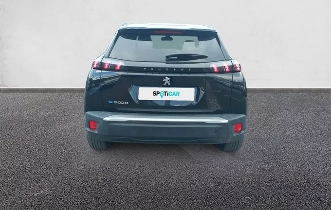 PEUGEOT 2008 ELECTRIQUE 136 ch Allure Pack extérieur trois quart arrière droit 945838