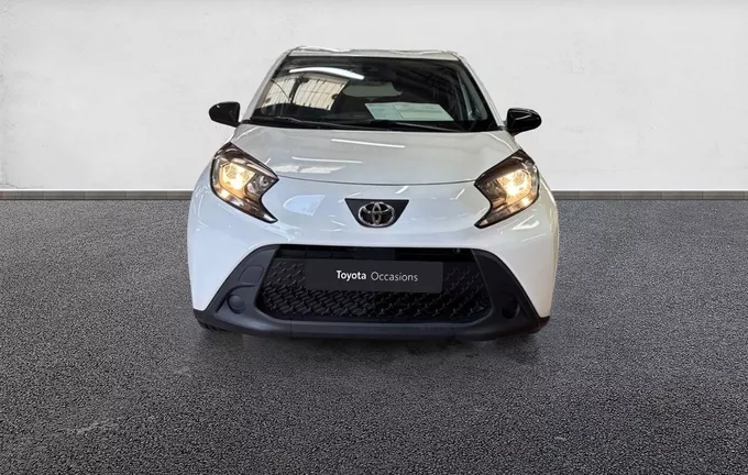 TOYOTA AYGO X 1.0 VVT-i 72 Dynamic extérieur avant 1103160
