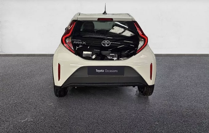 TOYOTA AYGO X 1.0 VVT-i 72 Dynamic extérieur arrière 1103160
