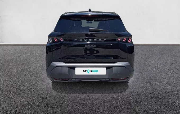 PEUGEOT 5008 Hybrid 136 e-DCS6 Allure extérieur trois quart arrière droit 945815