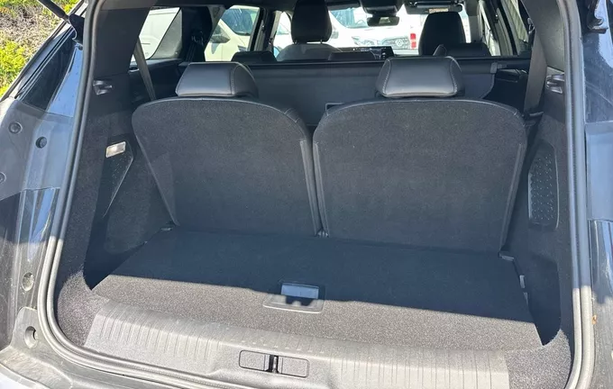 PEUGEOT 5008 Hybrid 136 e-DCS6 Allure extérieur arrière 945815