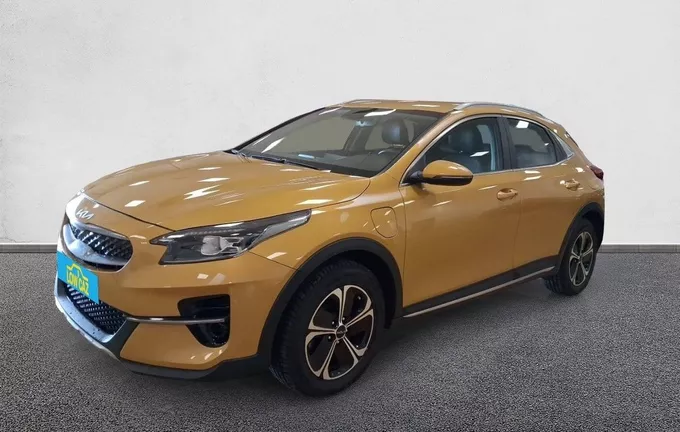 KIA XCEED 1.6 GDi Hybride Rechargeable 141ch DCT6 Active extérieur trois quart avant gauche 212882