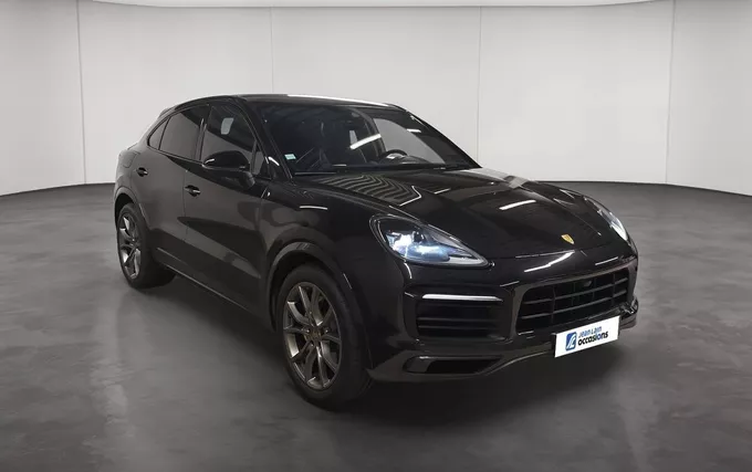 PORSCHE CAYENNE E-Hybrid 3.0 V6 462 ch Tiptronic BVA extérieur trois quart avant droit 2124988