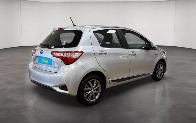 TOYOTA YARIS Hybride 100h Dynamic extérieur trois quart arrière droit 1103988
