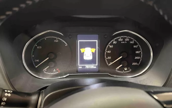 TOYOTA YARIS Hybride 100h Dynamic photo 15 1103988